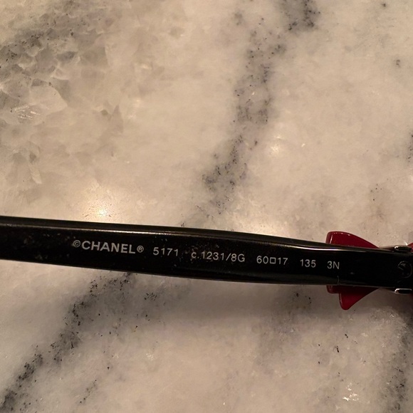 Chanel Black Sunglasses - Picture 6 of 11